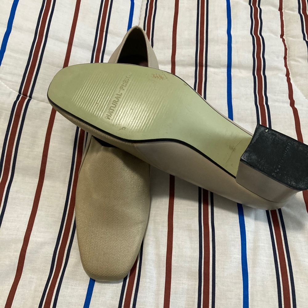 Shoes - Picture 3 of 3